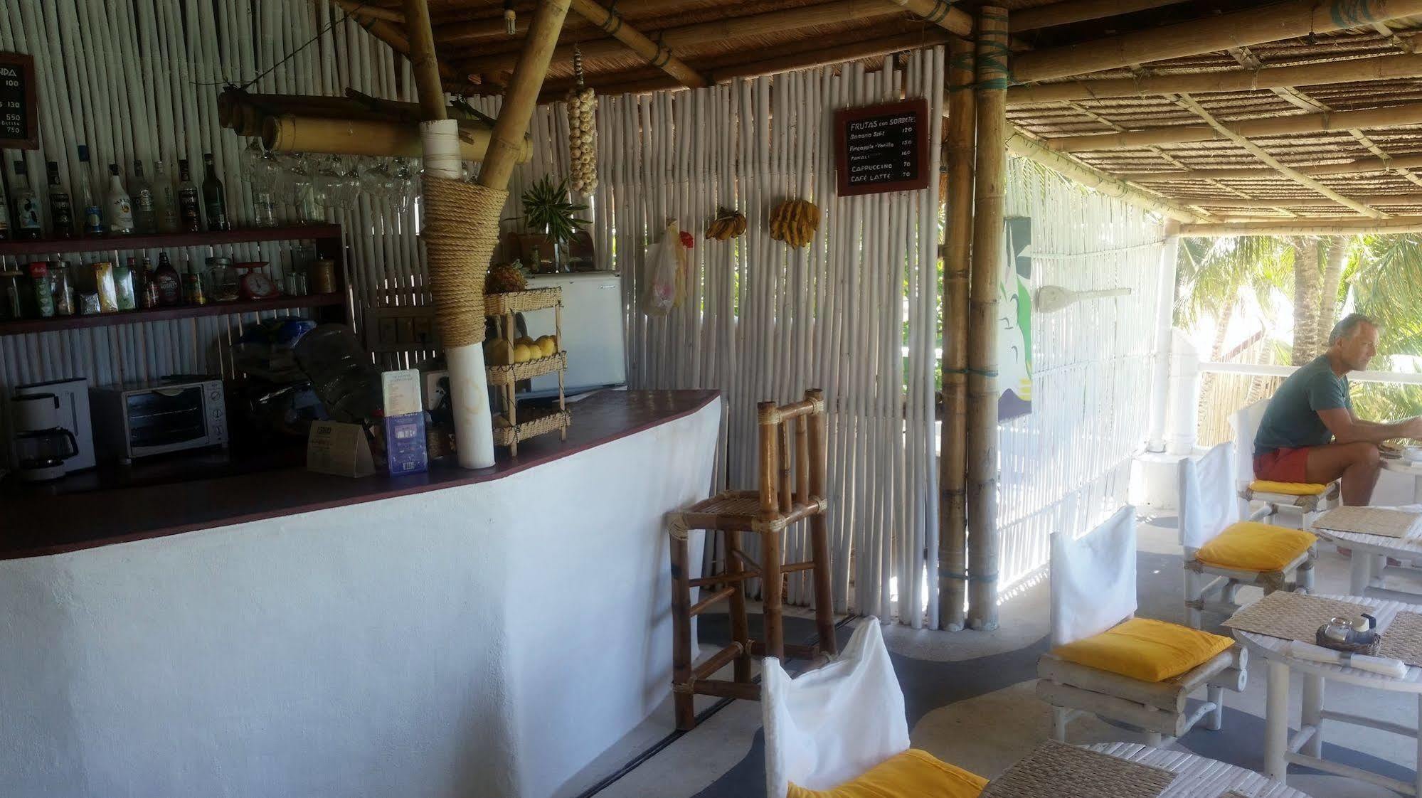 Artista Beach Villa Balabag  Esterno foto
